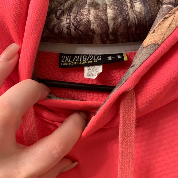 Under Armor Hoodie - Picture 2 of 4